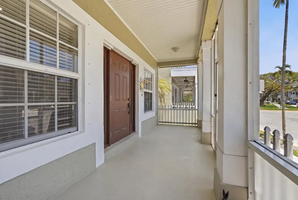 10581 NW 56th Place Coral Springs FL 33076