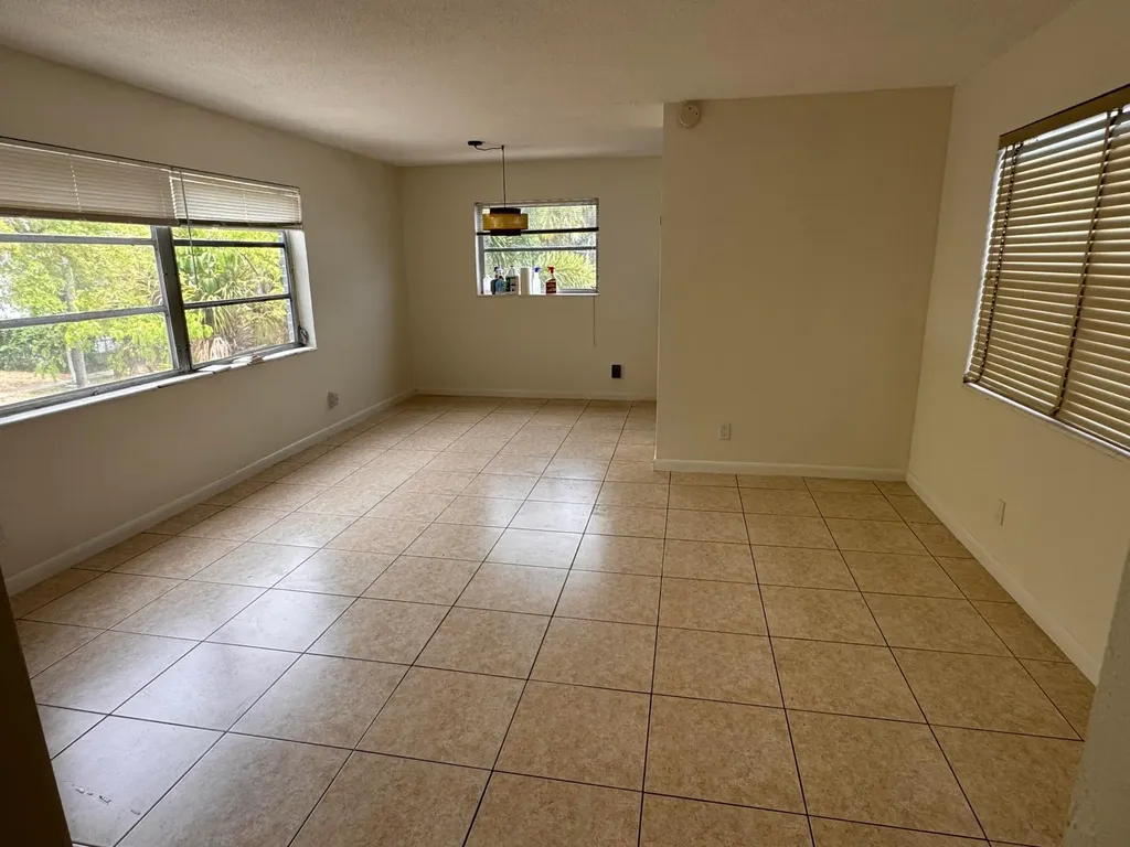 1940 Madison Street Hollywood FL 33020