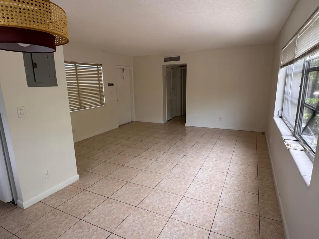 1940 Madison Street Hollywood FL 33020