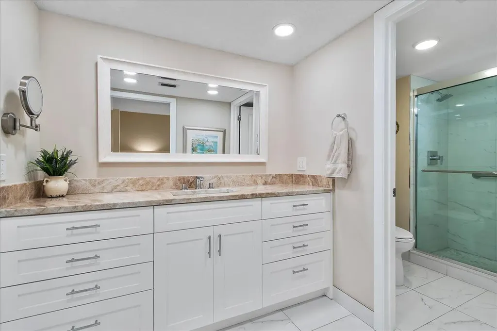 6698 10th Avenue N Lake Worth FL 33461