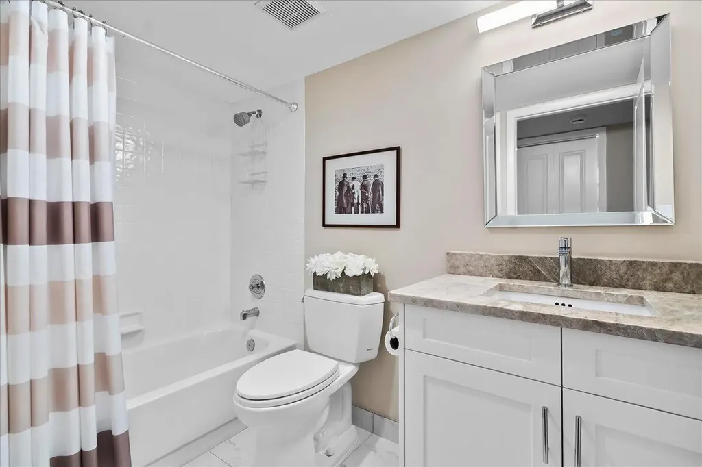 6698 10th Avenue N Lake Worth FL 33461