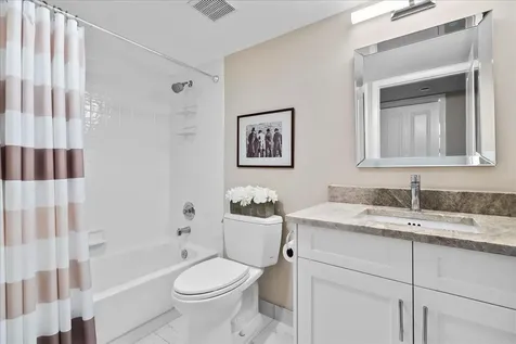 6698 10th Avenue N Lake Worth FL 33461