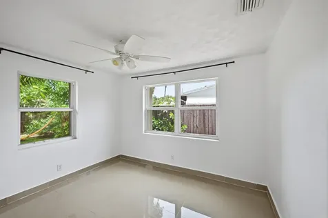 941 NE 23rd Court Pompano Beach FL 33064
