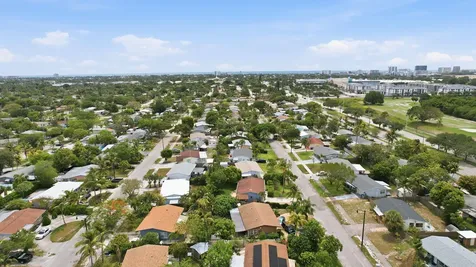 941 NE 23rd Court Pompano Beach FL 33064