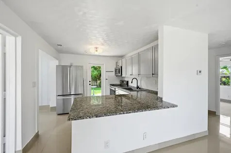 941 NE 23rd Court Pompano Beach FL 33064