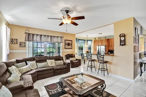 3091 Bayberry Way Margate FL 33063