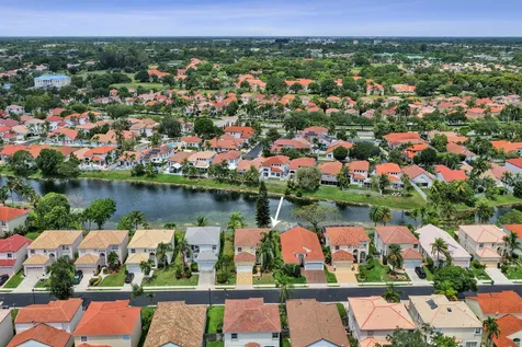 3091 Bayberry Way Margate FL 33063