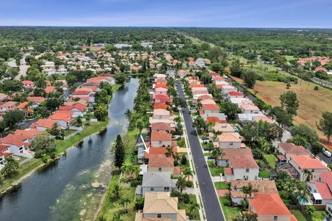 3091 Bayberry Way Margate FL 33063