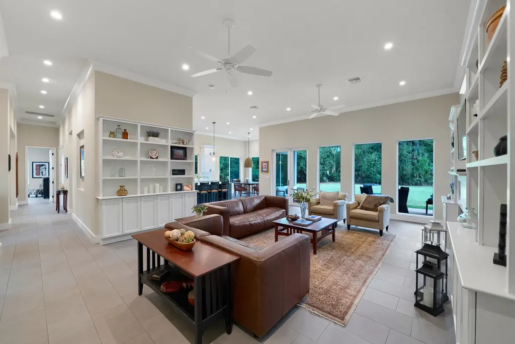 9010 Valley Oak Place Jupiter FL 33478