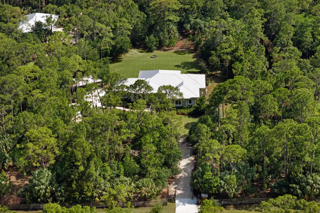9010 Valley Oak Place Jupiter FL 33478