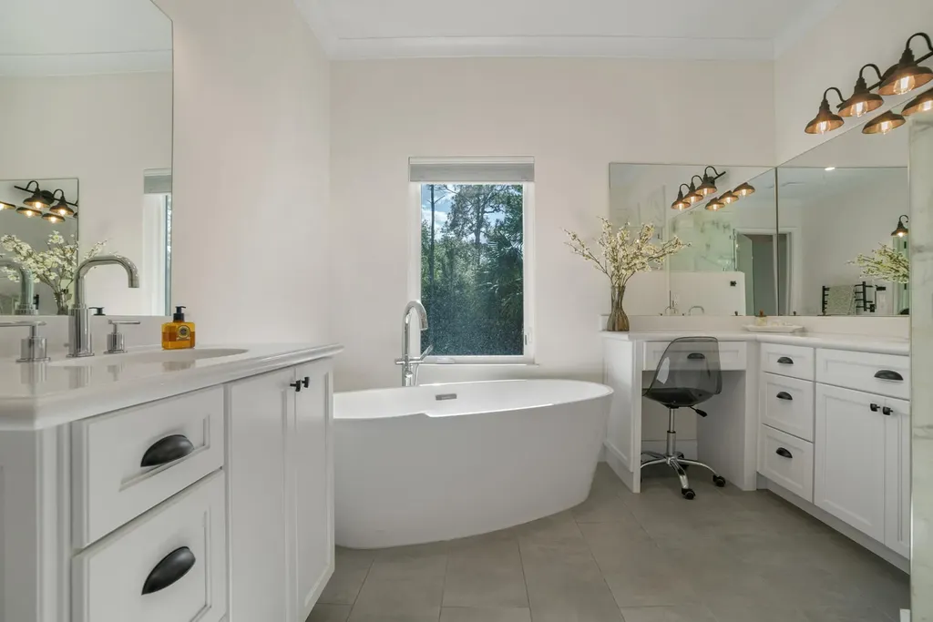 9010 Valley Oak Place Jupiter FL 33478