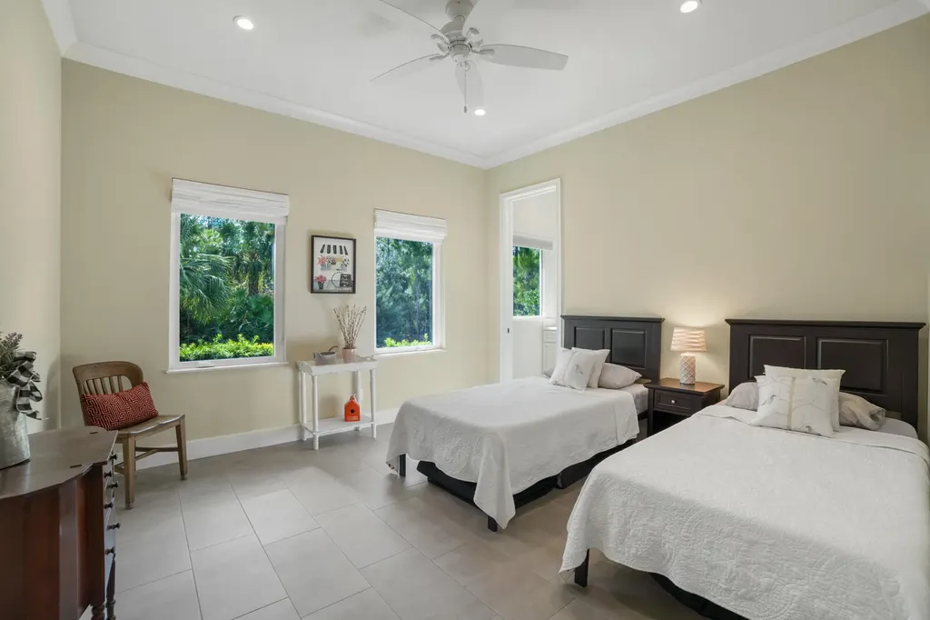 9010 Valley Oak Place Jupiter FL 33478
