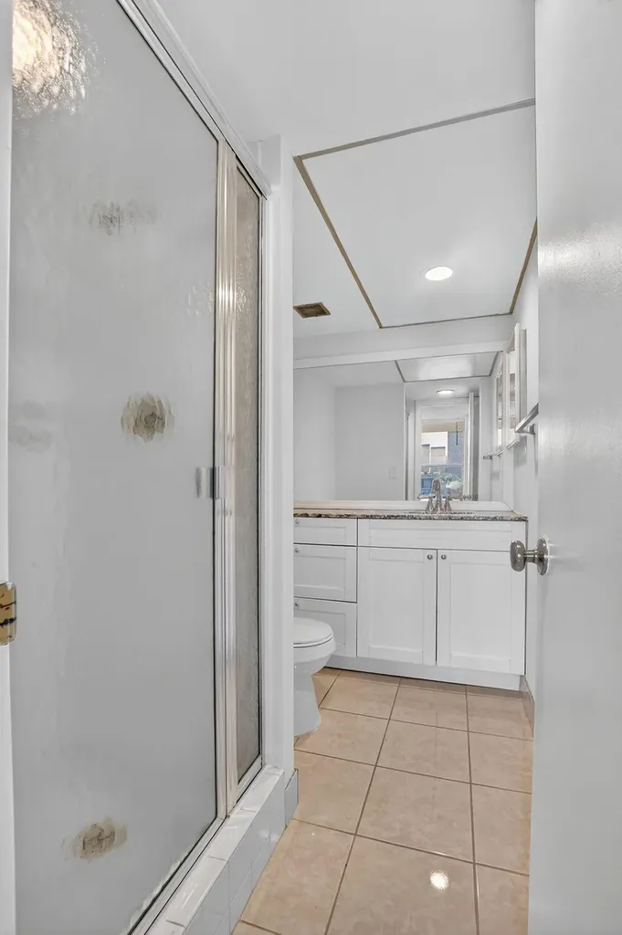 11 Royal Palm Way Boca Raton FL 33432
