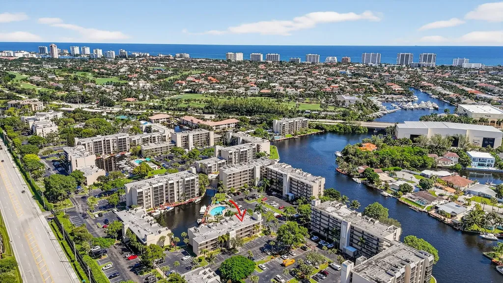 11 Royal Palm Way Boca Raton FL 33432