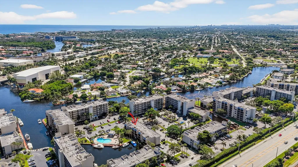 11 Royal Palm Way Boca Raton FL 33432
