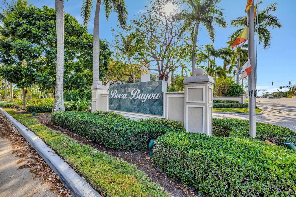 11 Royal Palm Way Boca Raton FL 33432