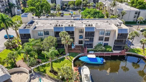 11 Royal Palm Way Boca Raton FL 33432
