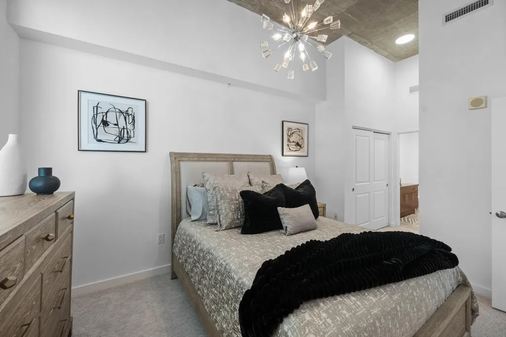 300 S Australian Avenue West Palm Beach FL 33401