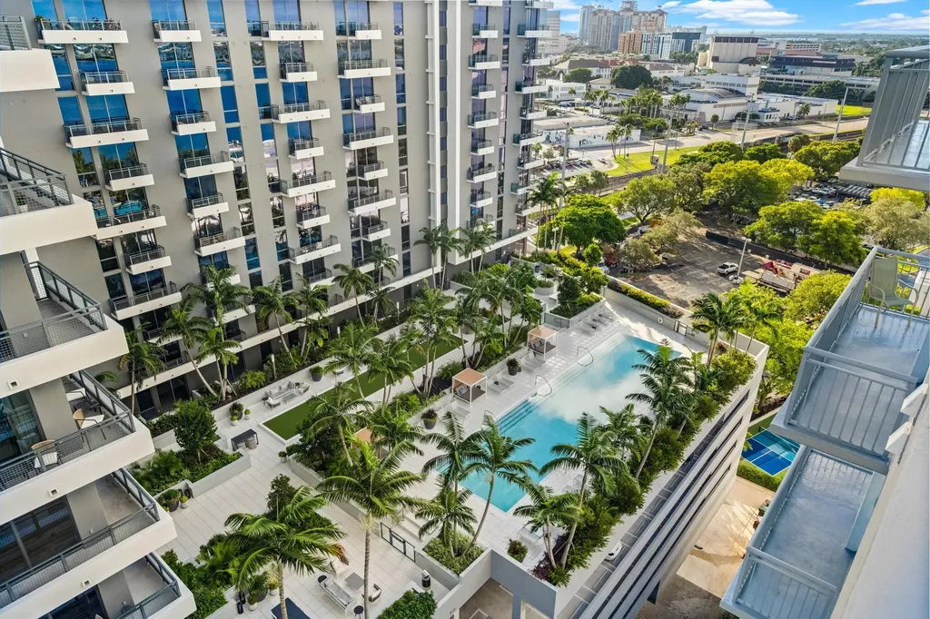 300 S Australian Avenue West Palm Beach FL 33401