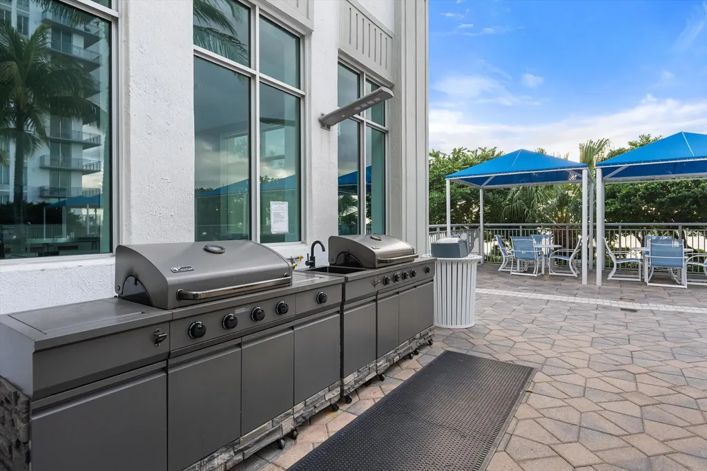 300 S Australian Avenue West Palm Beach FL 33401