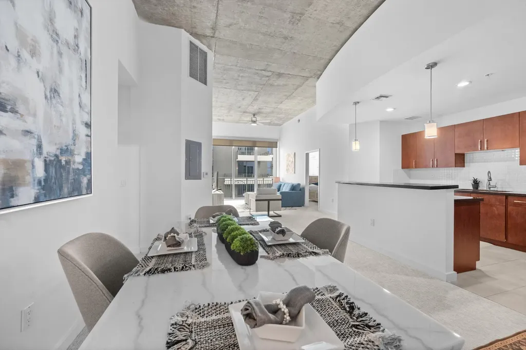 300 S Australian Avenue West Palm Beach FL 33401