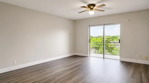 4880 NW 22nd Street Lauderhill FL 33313