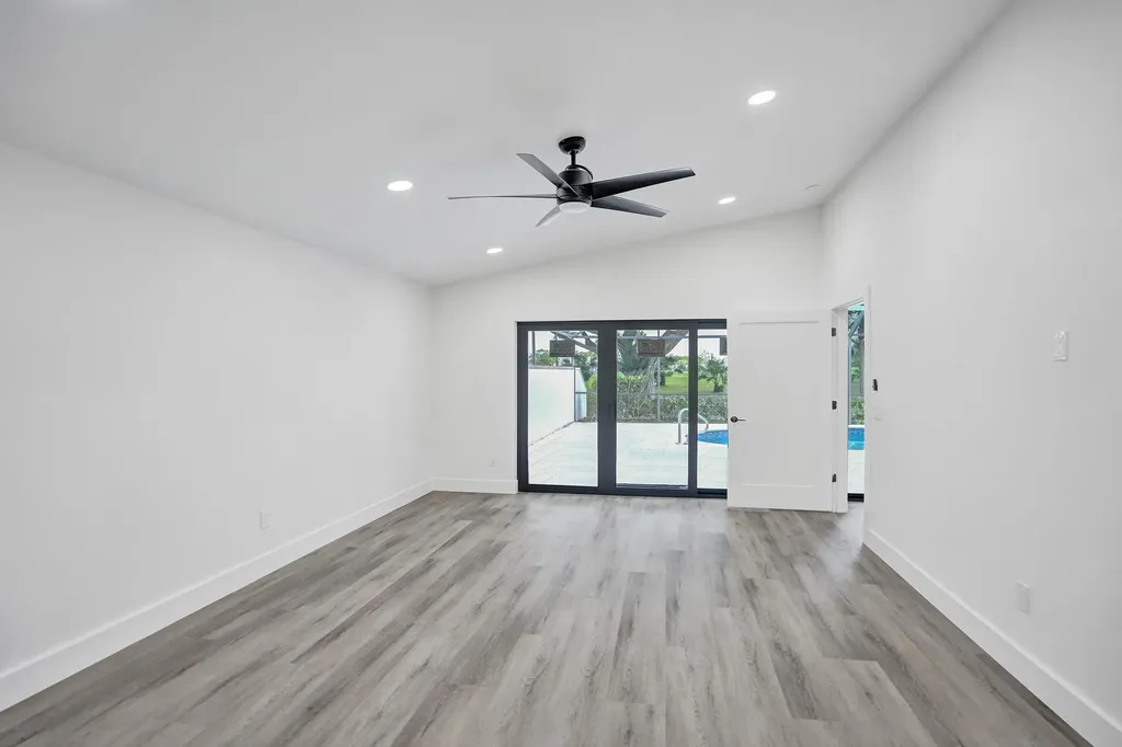 11049 Cloverleaf Circle Boca Raton FL 33428