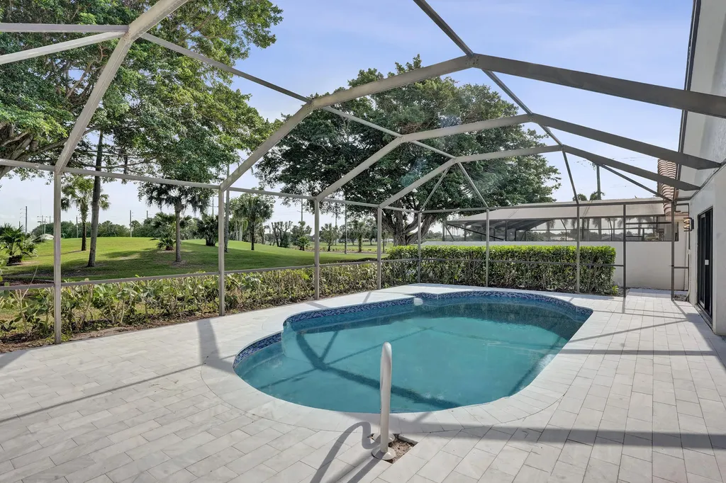 11049 Cloverleaf Circle Boca Raton FL 33428