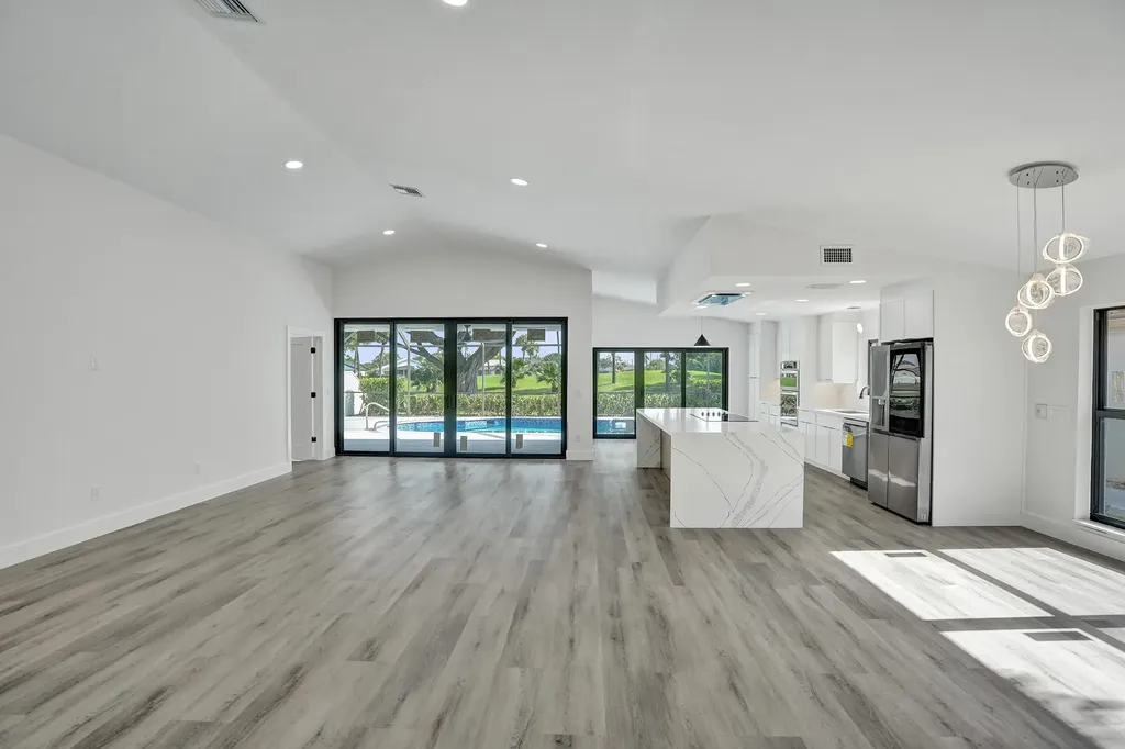 11049 Cloverleaf Circle Boca Raton FL 33428