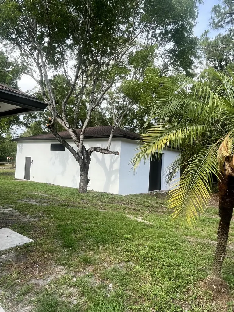 18268 N 49th Street Street N The Acreage FL 33470