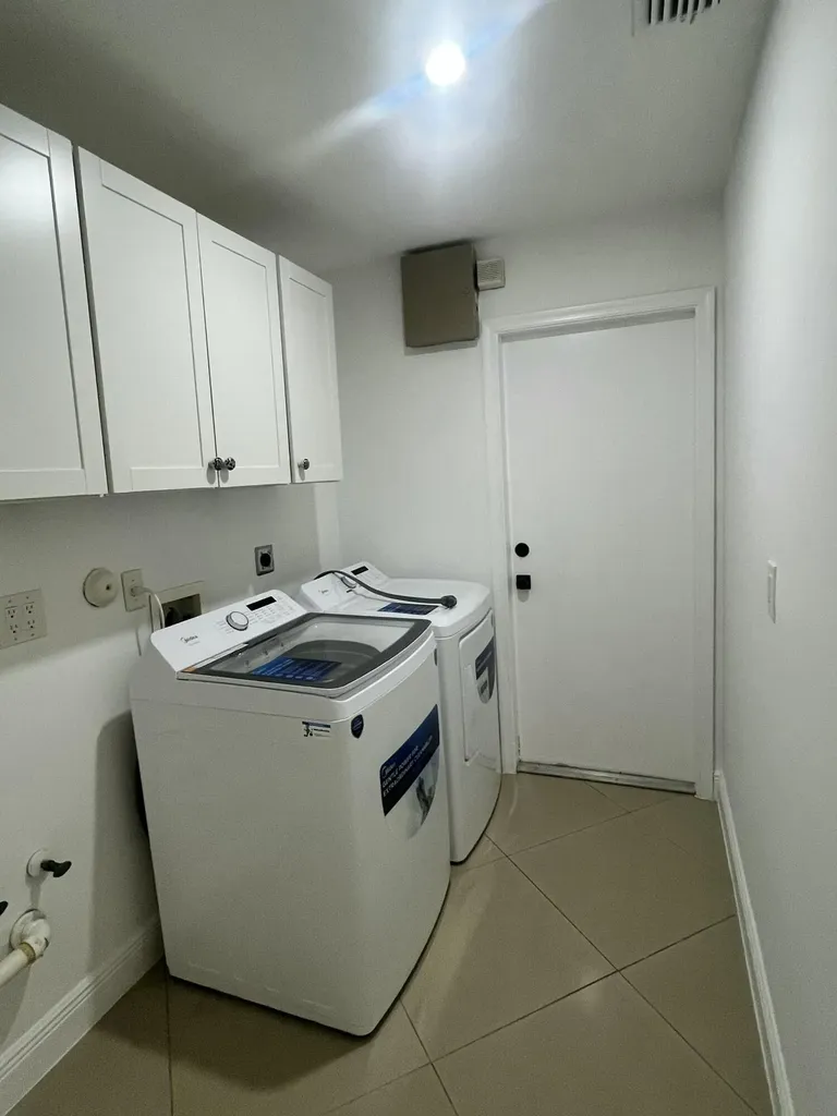 18268 N 49th Street Street N The Acreage FL 33470