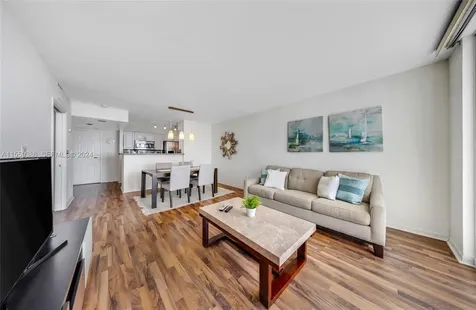 1155 Brickell Bay Drive Miami FL 33131
