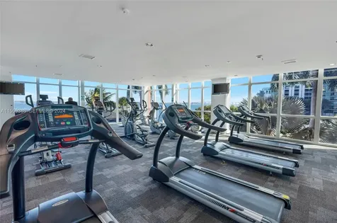 1155 Brickell Bay Drive Miami FL 33131