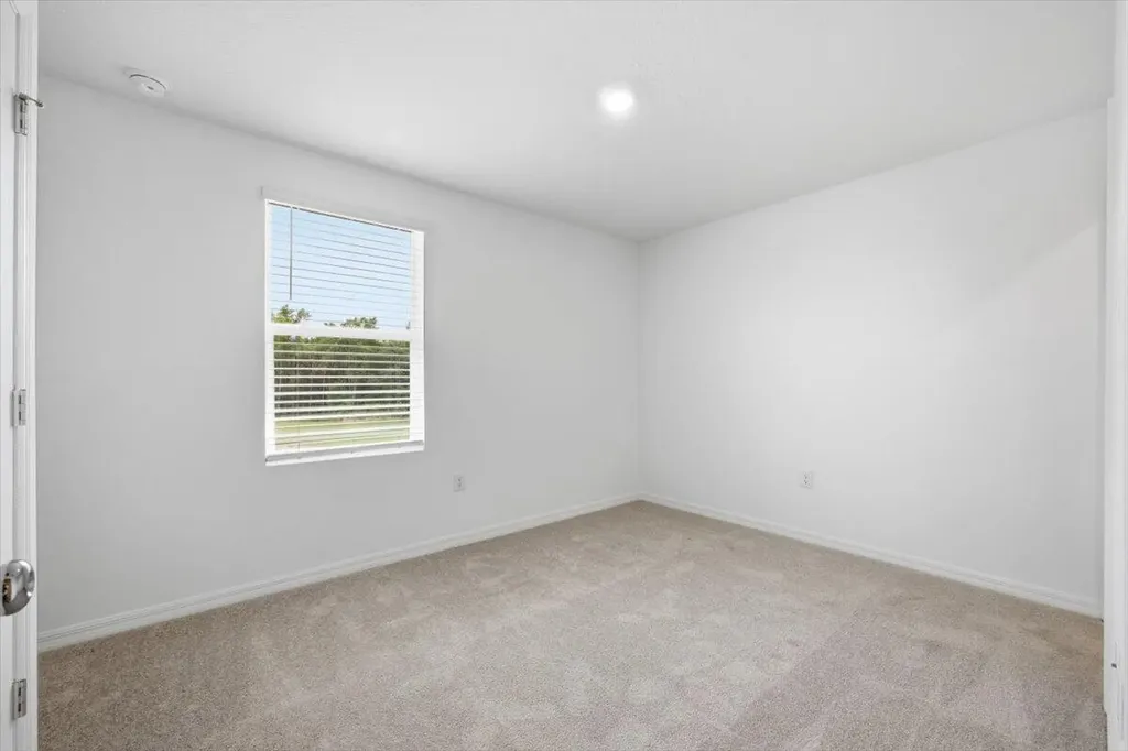 2840 Skyline Loop Kissimmee FL 34758