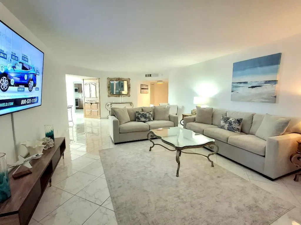 1340 S Ocean Boulevard Pompano Beach FL 33062