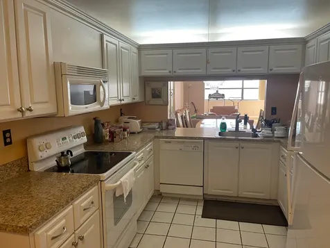 2705 NW 104th Avenue Sunrise FL 33322