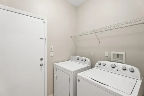 854 SW Rocky Bayou Terrace Port St Lucie FL 34986