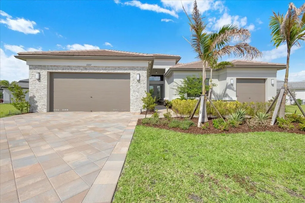 12227 SW Twin Springs Drive Port St Lucie FL 34987