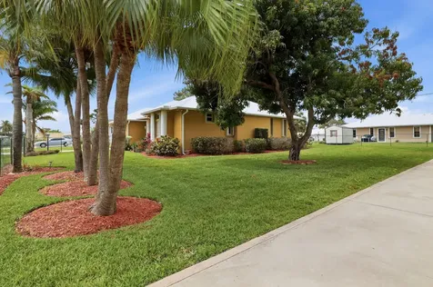 5660 SE Colee Avenue Stuart FL 34997