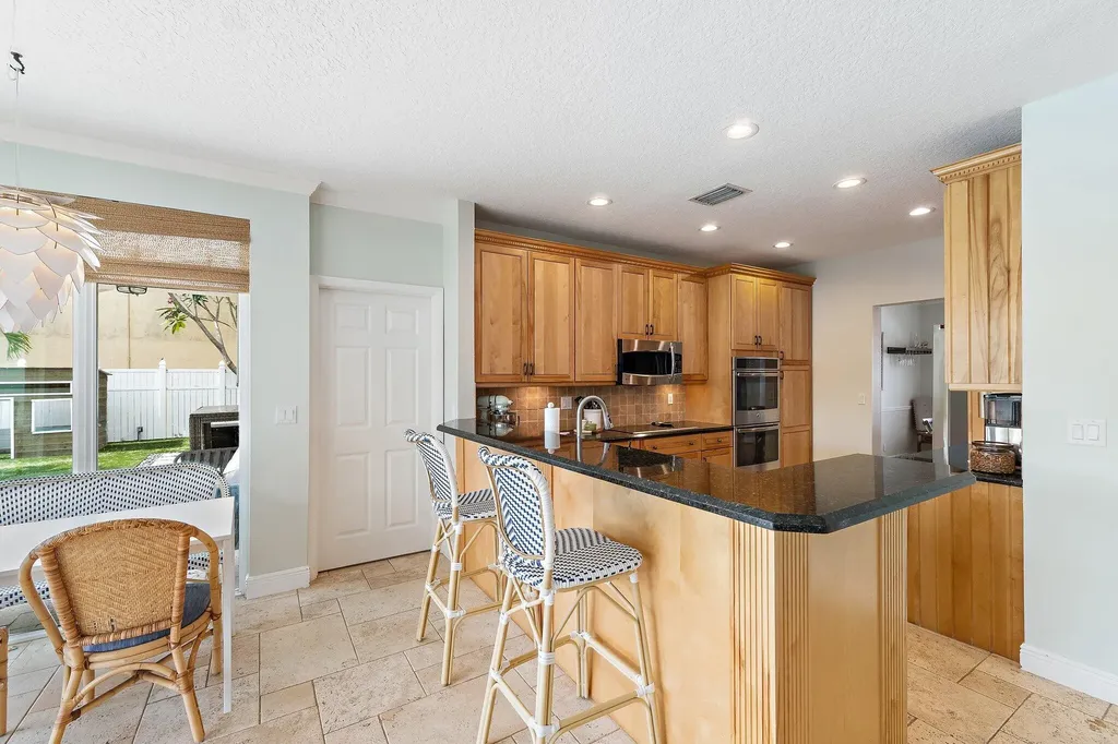 10295 Allamanda Boulevard Palm Beach Gardens FL 33410