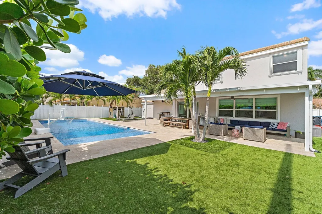 10295 Allamanda Boulevard Palm Beach Gardens FL 33410