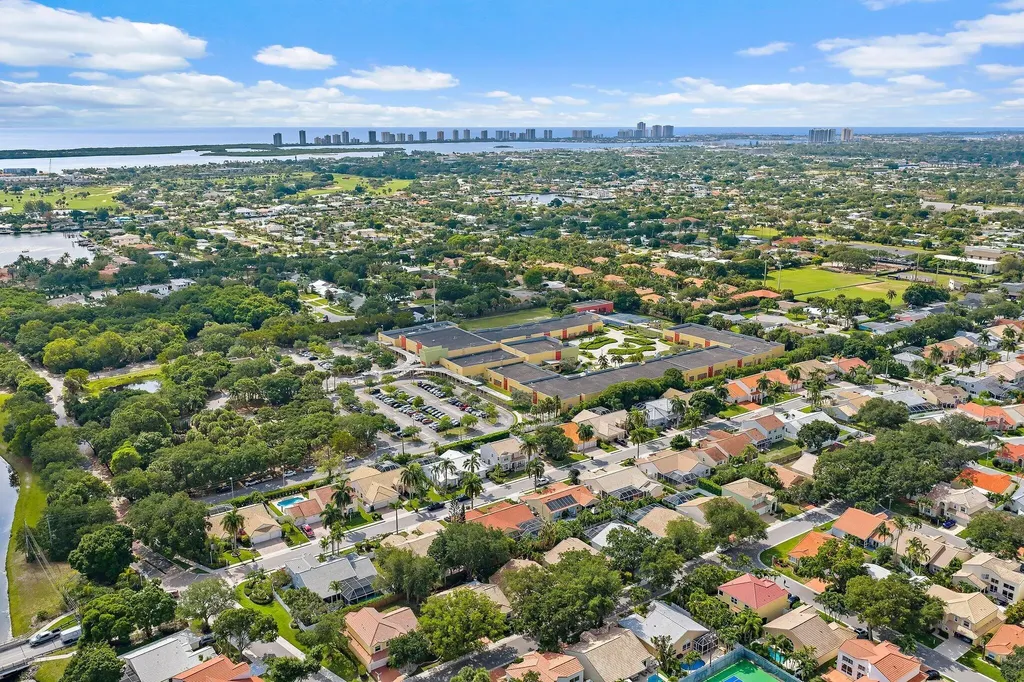 10295 Allamanda Boulevard Palm Beach Gardens FL 33410