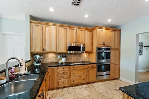 10295 Allamanda Boulevard Palm Beach Gardens FL 33410