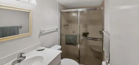 8 Garden Street Tequesta FL 33469