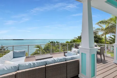 17387 Dolphin Street E Sugarloaf Key FL 33042