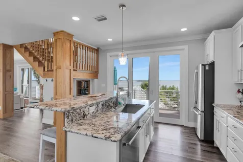 17387 Dolphin Street E Sugarloaf Key FL 33042