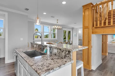 17387 Dolphin Street E Sugarloaf Key FL 33042