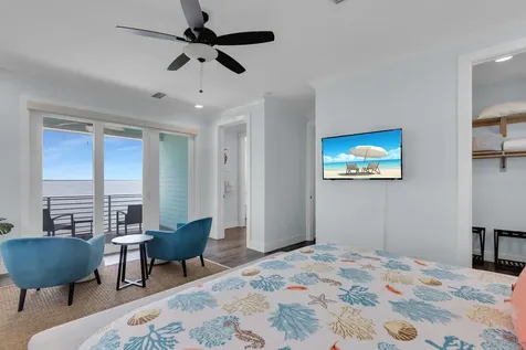 17387 Dolphin Street E Sugarloaf Key FL 33042