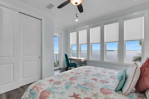 17387 Dolphin Street E Sugarloaf Key FL 33042