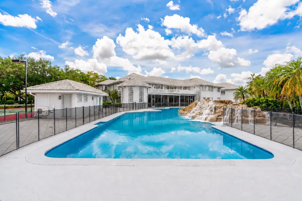 1800 Eagle Trace Boulevard Coral Springs FL 33071